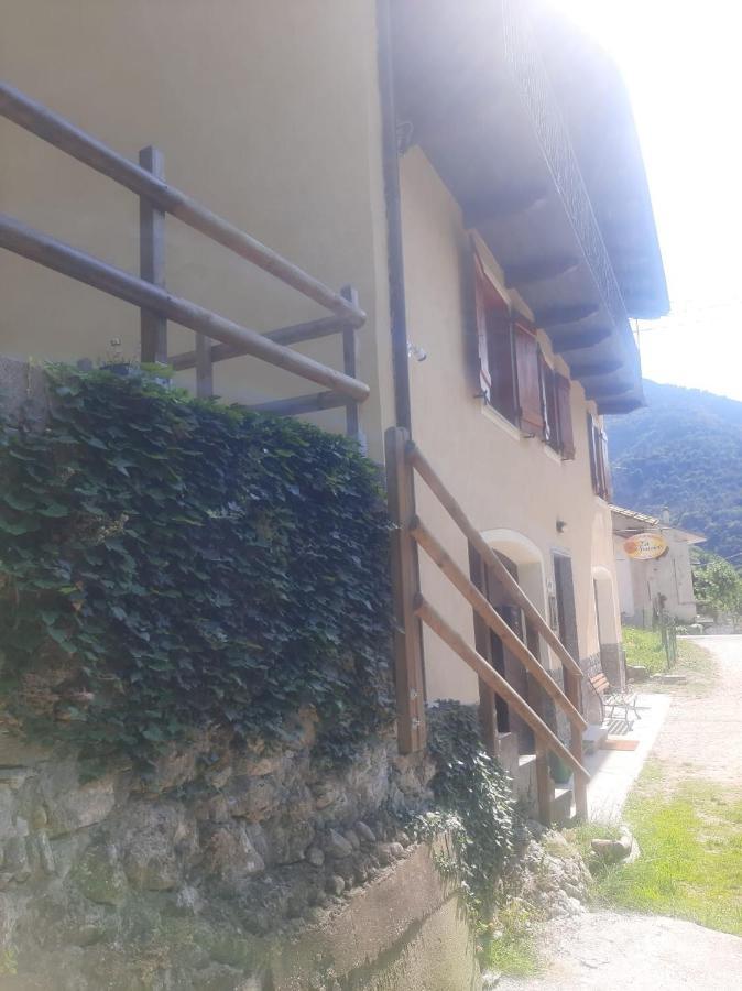 Ca' Virasolelh Hotel Macra Exterior foto